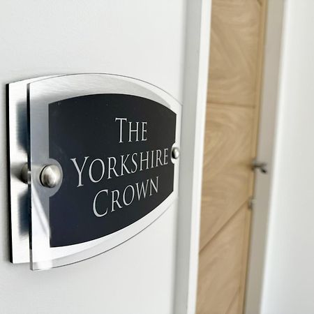 The Yorkshire Crown - Luxury Apartment - Free Parking Nearby Харогейт Екстериор снимка